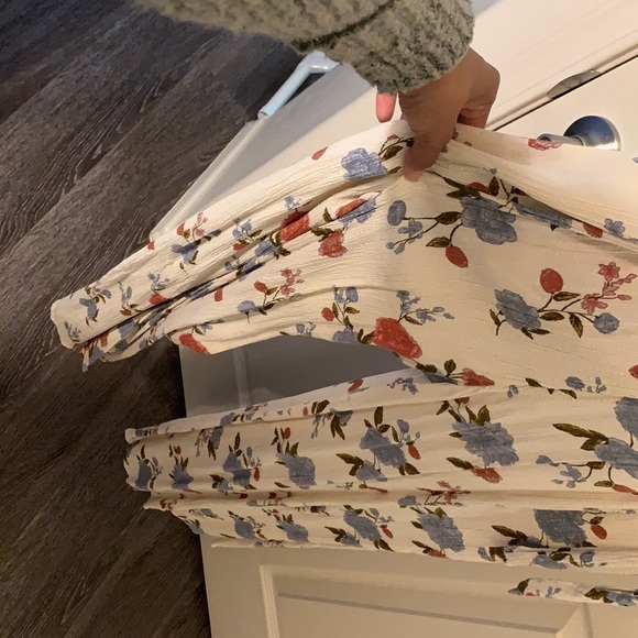 Breezy floral romper - Picture 4 of 4